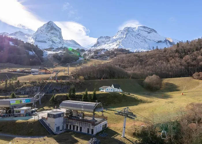 6 Pers. Avec Balcon Et Acces Direct Aux Pistes A Eaux-bonnes - Fr-1-400-6 Gourette